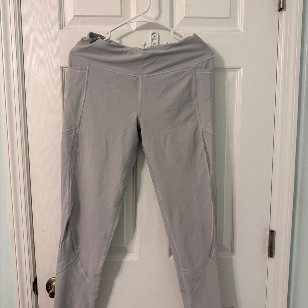 Victoria Sport total knockout tight gray